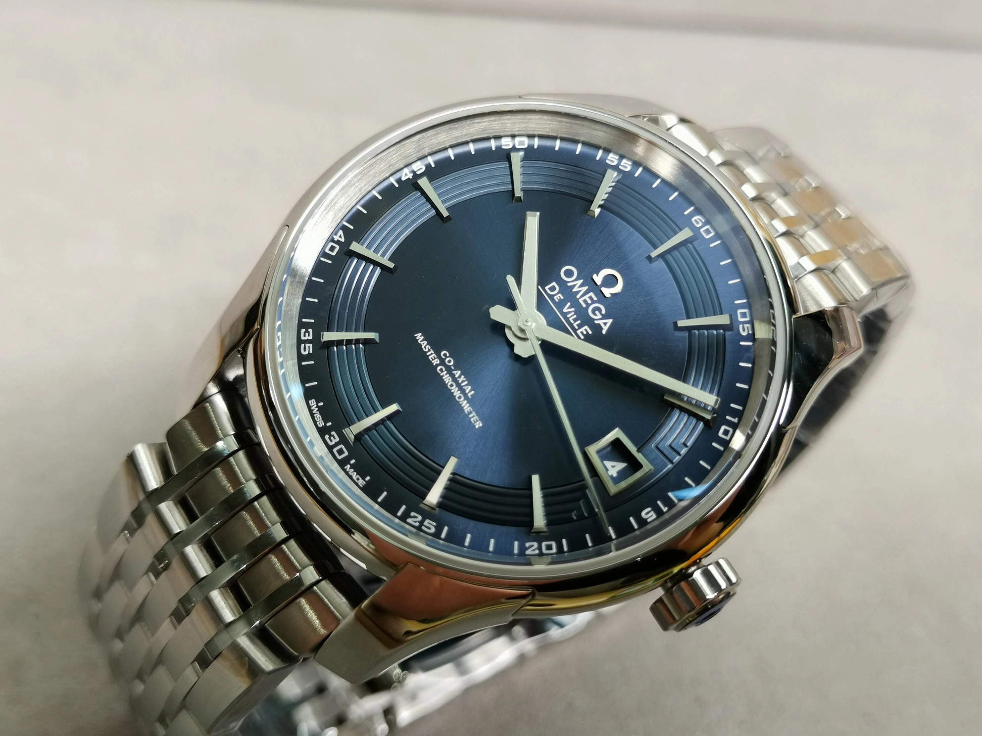 Refined CBD Factory Omega De Ville Hour Vision 41mm Blue Dial (431.33.41.21.03.001) 1:1 Super Clone – DD8500 Movement 336